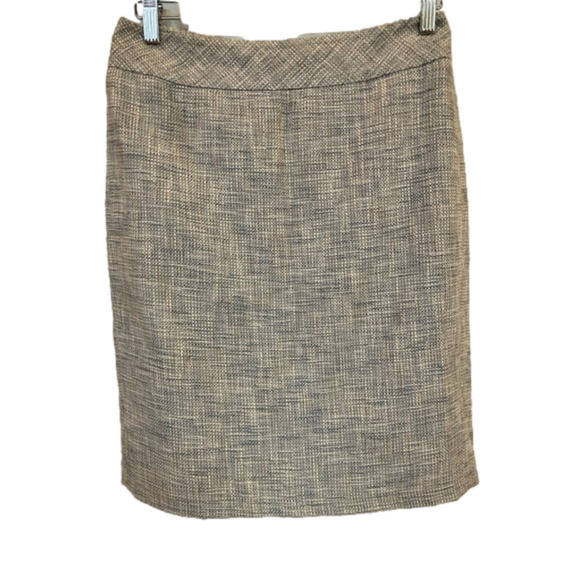 ann Taylor petites size 4 tweed pencil skirt. - Picture 1 of 8